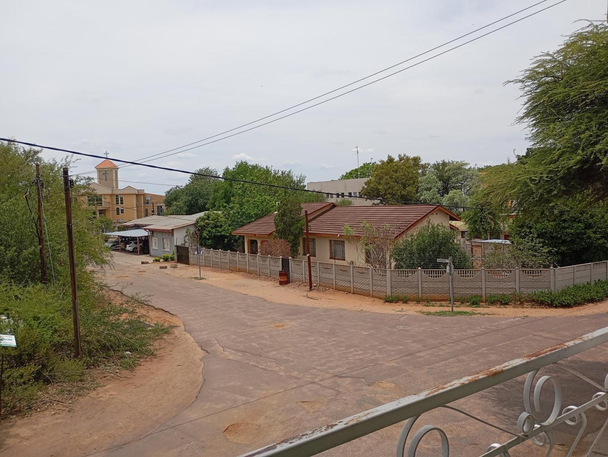 Brackendene Lodge 哈博罗内 外观 照片