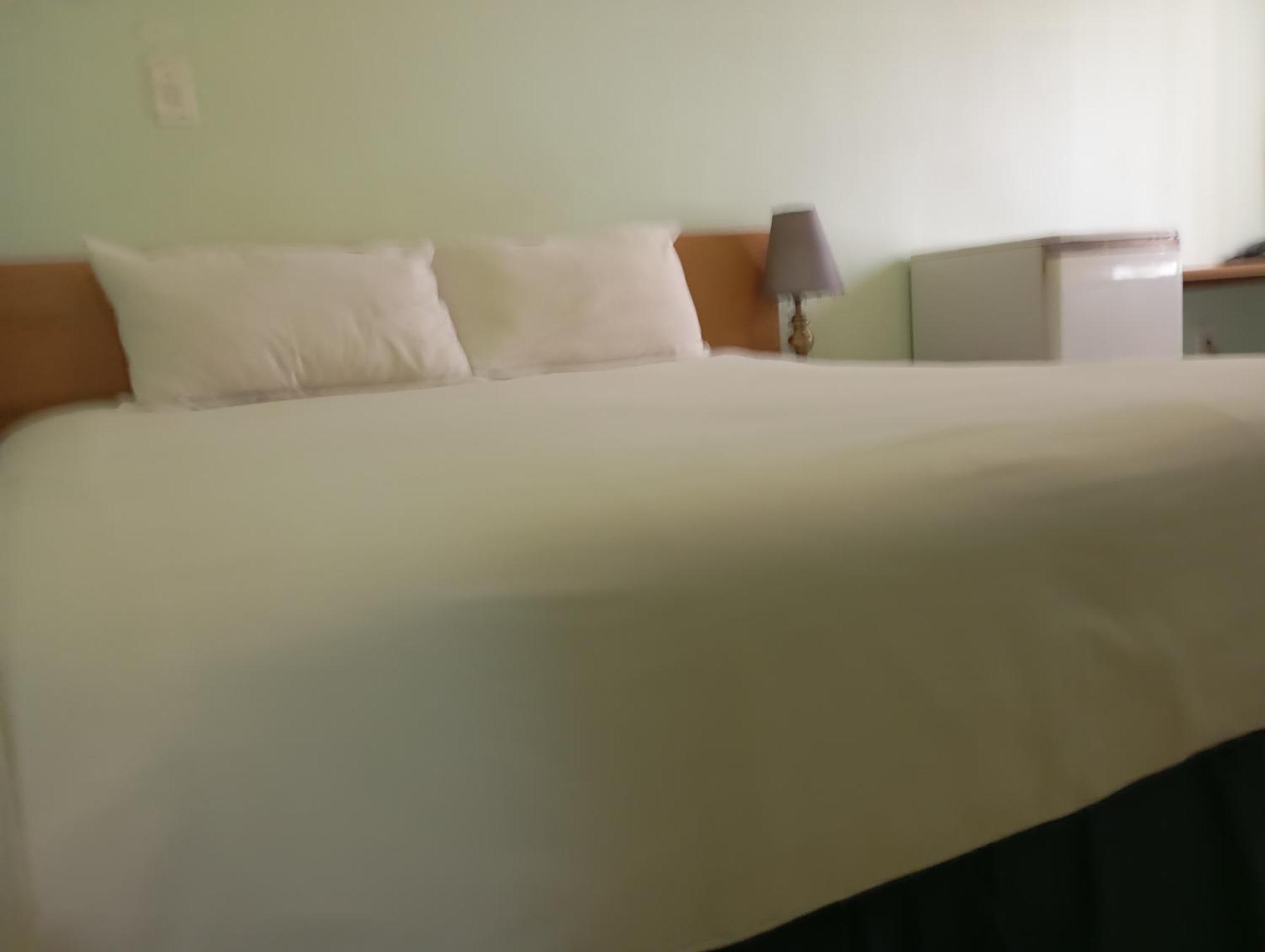 Brackendene Lodge 哈博罗内 外观 照片